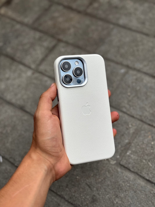 Cuero MagSafe borde metálico